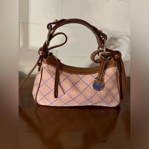Dooney & Bourke shoulder bag